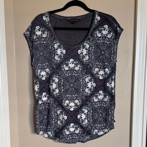 Rock & Republic Dark Gray Skull Pattern Tee